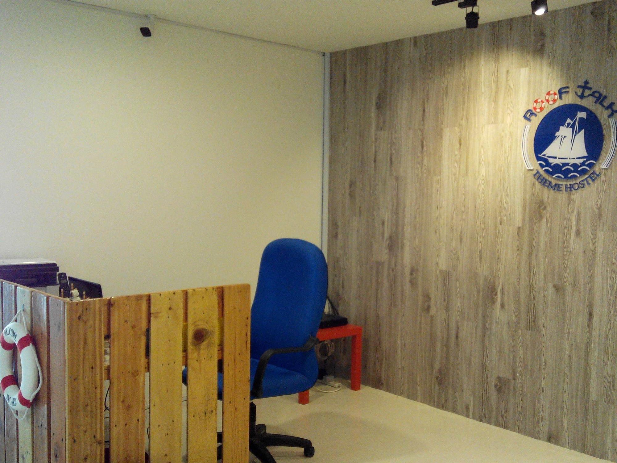 Roof Talk Theme Hostel Johor Bahru Exteriör bild